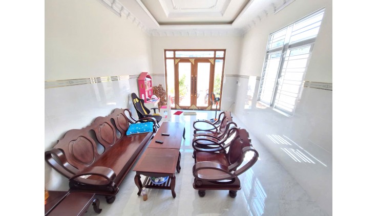 Bán nhà Mặt Tiền 3 Tầng Đẹp Lung Linh 100m2_4x25m Gần Lã Xuân Oai Tăng Nhơn Phú A Thủ Đức Chỉ 8,8 tỷ